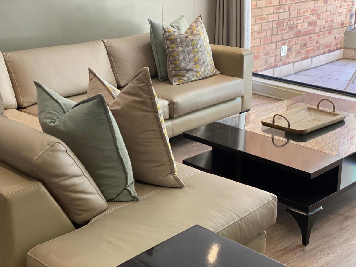 Zuri Residences At Ten Degrees Johannesbourg Extérieur photo