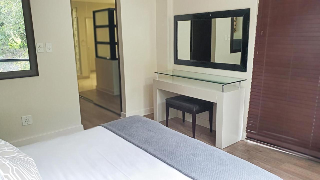 Zuri Residences At Ten Degrees Johannesbourg Extérieur photo