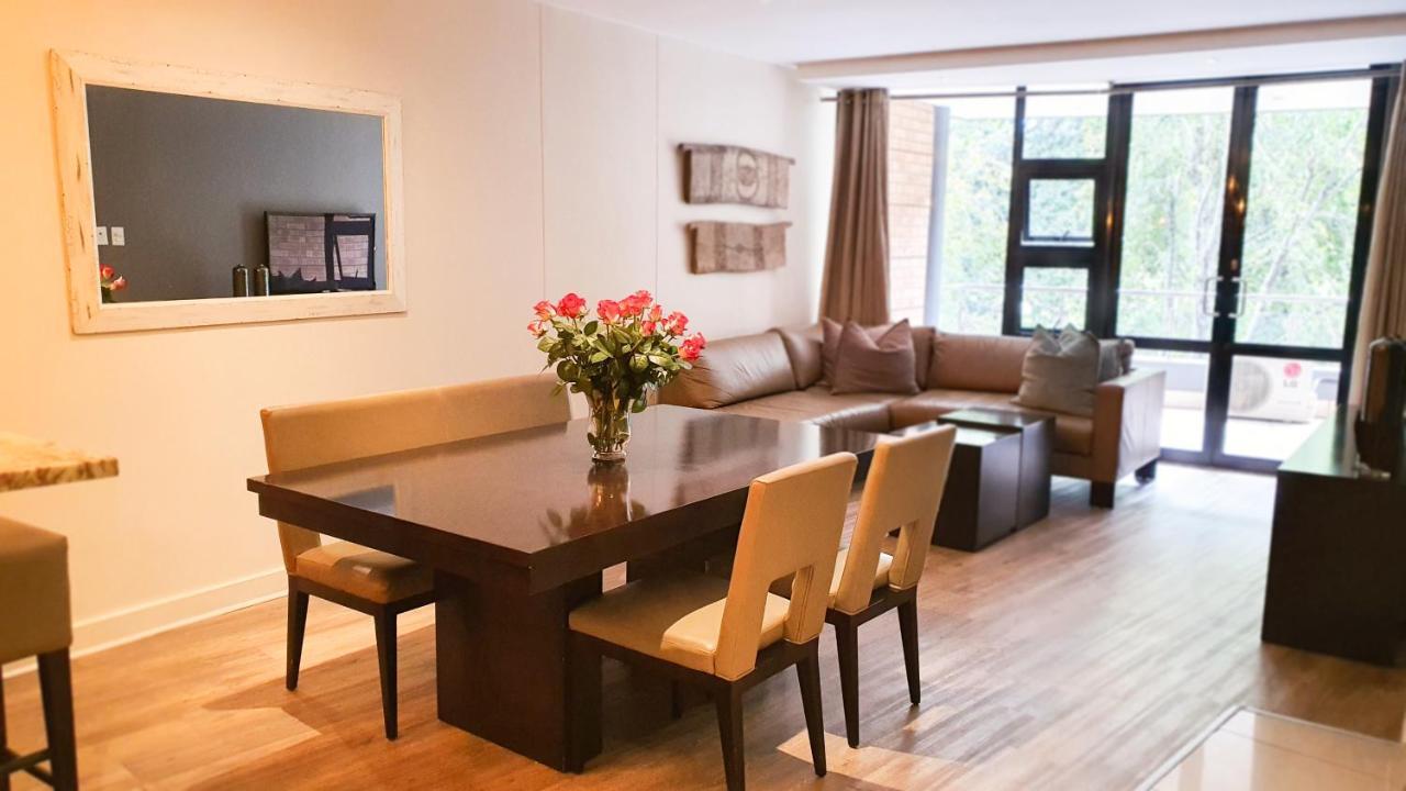 Zuri Residences At Ten Degrees Johannesbourg Extérieur photo